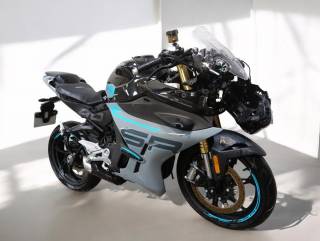 CF MOTO SR 450 - 2025