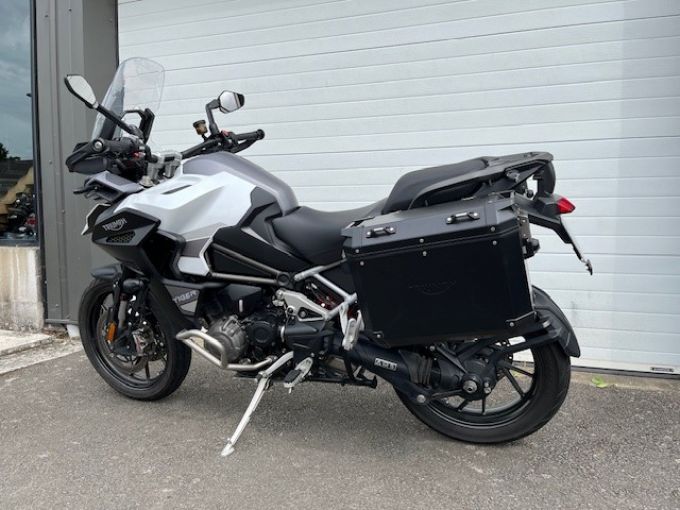 TRIUMPH TIGER 1200 GT EXPLORER 4
