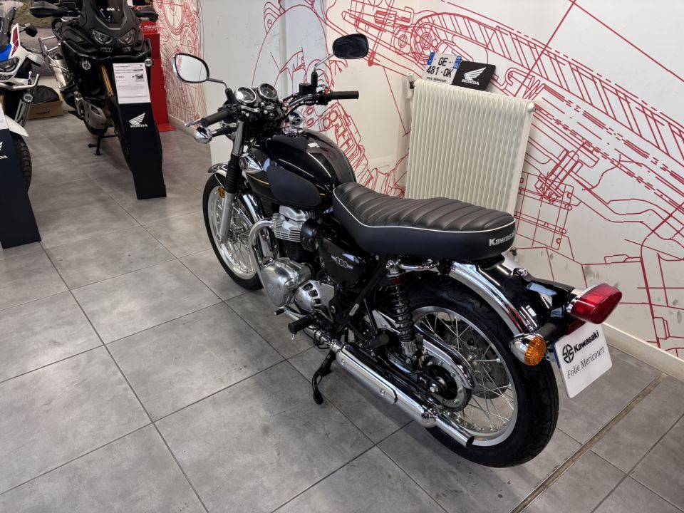 KAWASAKI W 800 4