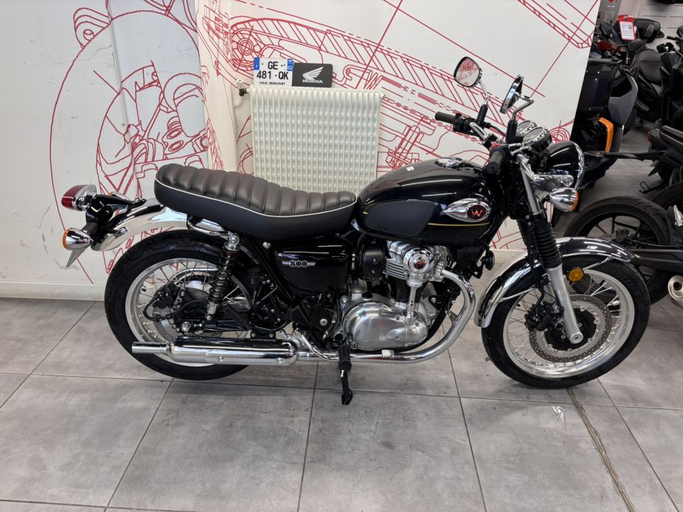 KAWASAKI W 800 4