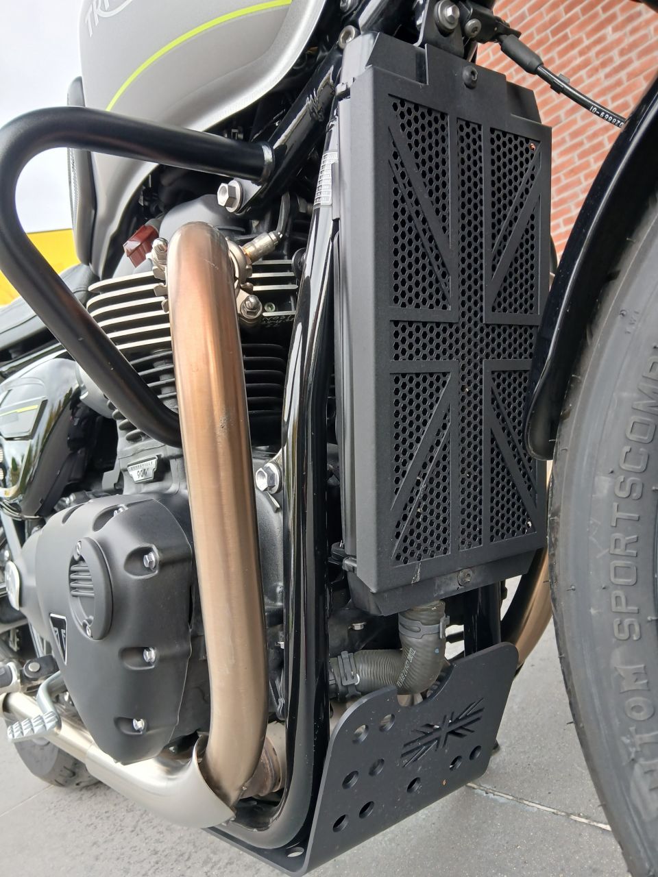 TRIUMPH SPEED TWIN 900 4