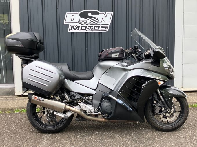 KAWASAKI GTR 1400 4