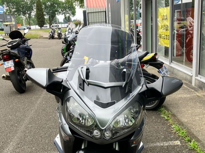 KAWASAKI GTR 1400 4