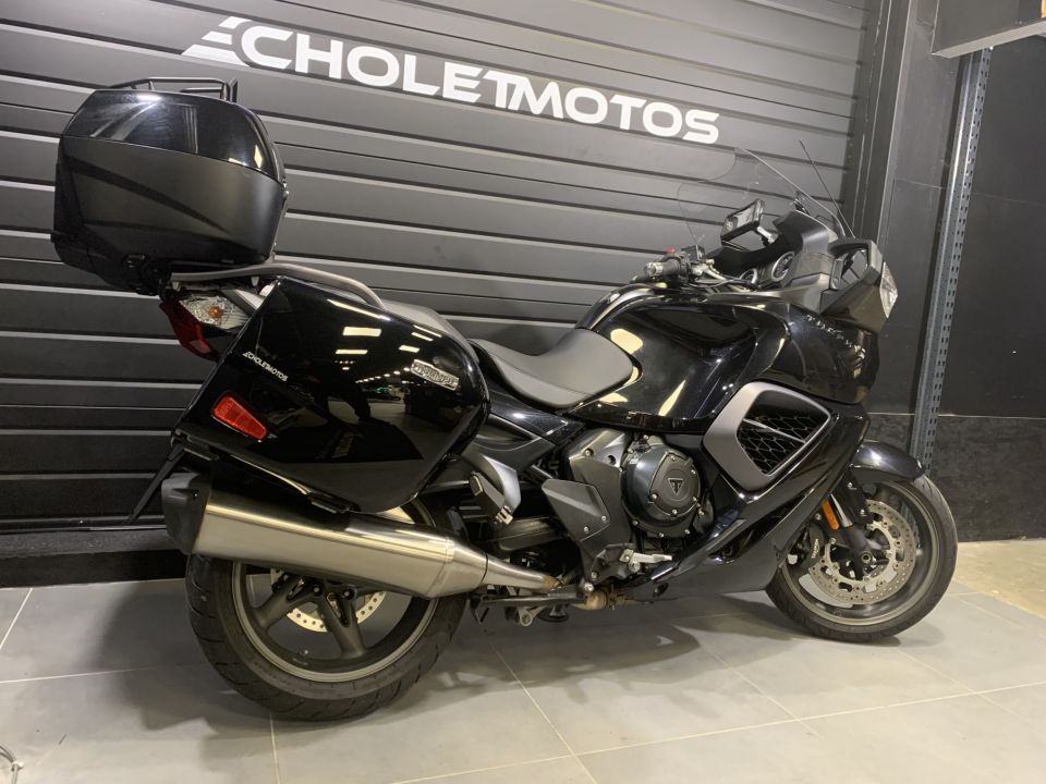 TRIUMPH TROPHY 1200 SE 4