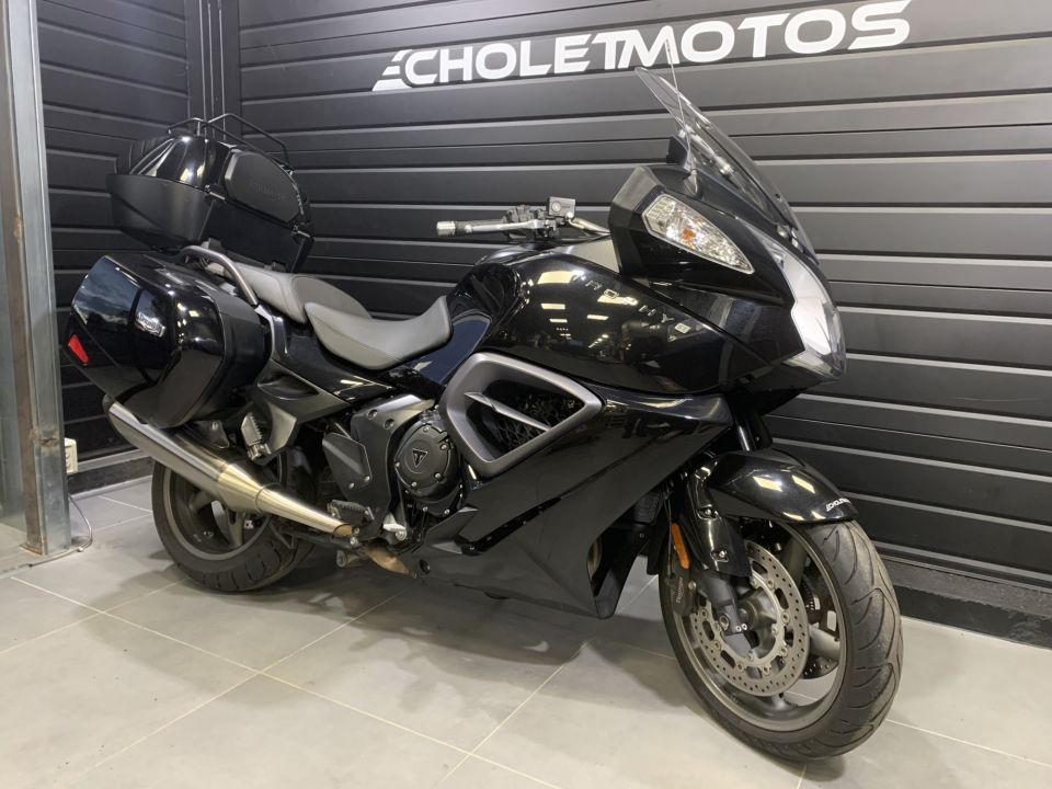 TRIUMPH TROPHY 1200 SE 4