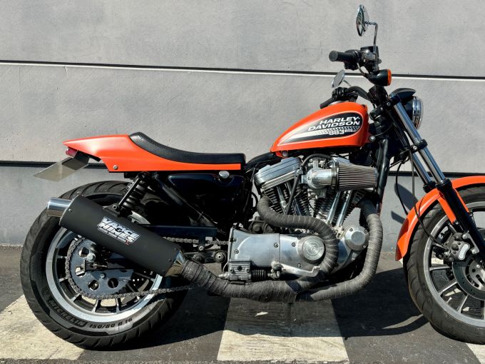 HARLEY-DAVIDSON SPORTSTER 883 4