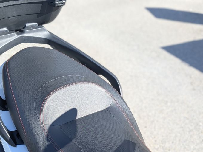 YAMAHA X-MAX 250 4
