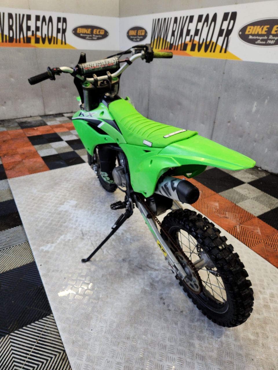 KAWASAKI KX 4