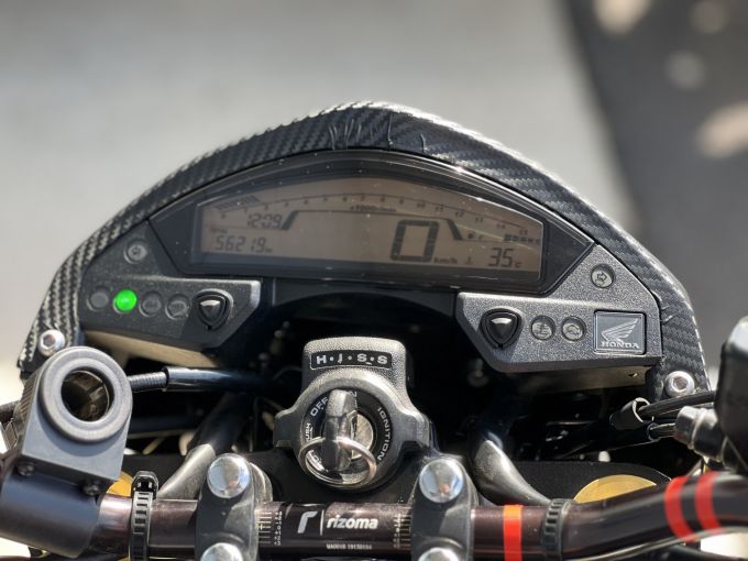 HONDA CB 600 F HORNET 4