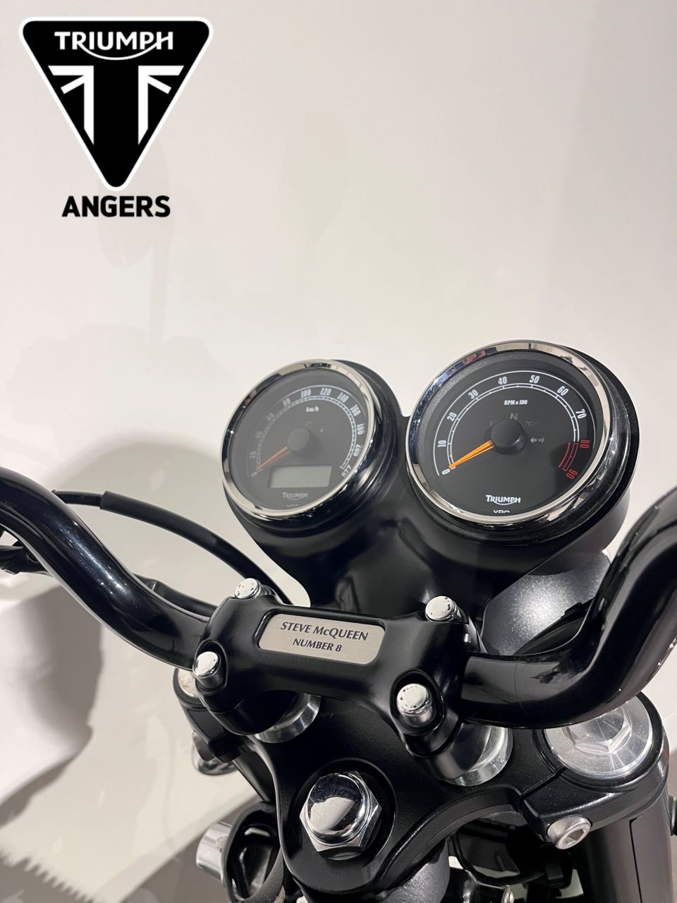 TRIUMPH BONNEVILLE 865 T100 Steve McQueen 4
