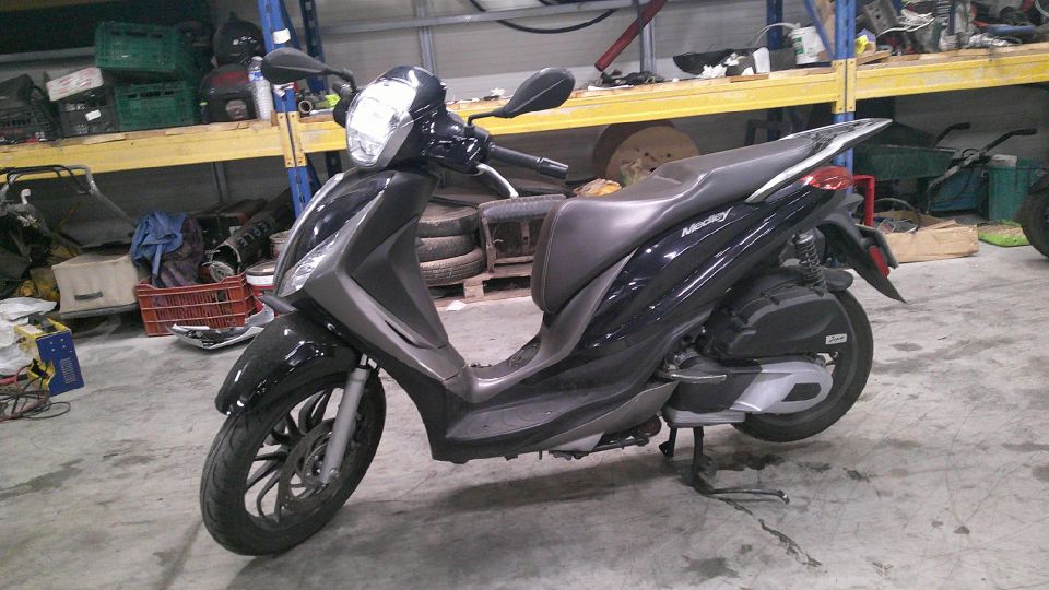 PIAGGIO MEDLEY 125 4