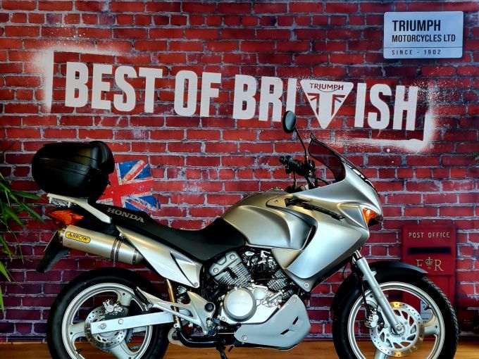 HONDA VARADERO 125 4