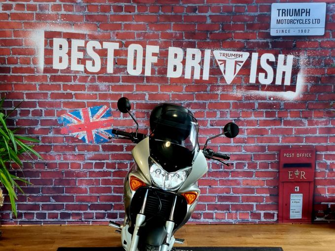 HONDA VARADERO 125 4