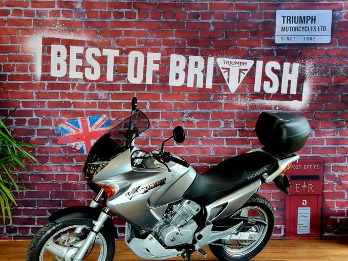 HONDA VARADERO 125 4