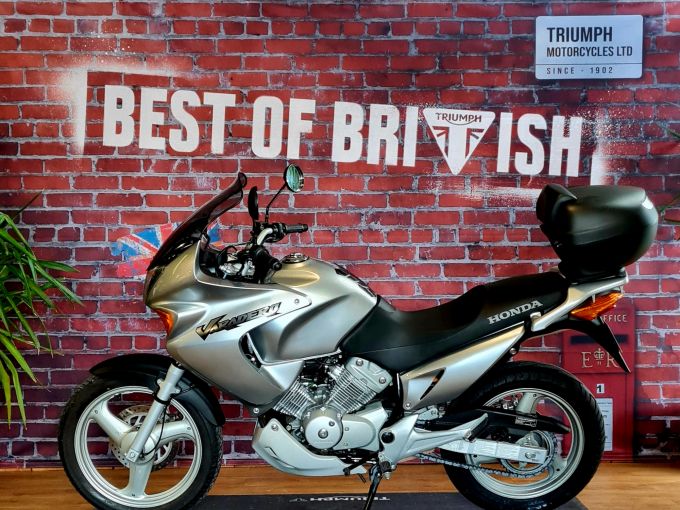 HONDA VARADERO 125 4