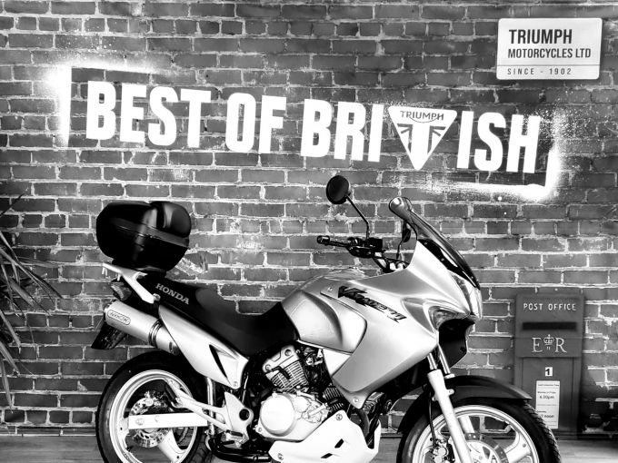 HONDA VARADERO 125 4