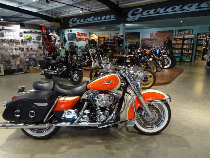 HARLEY-DAVIDSON TOURING ROAD KING 1450 4