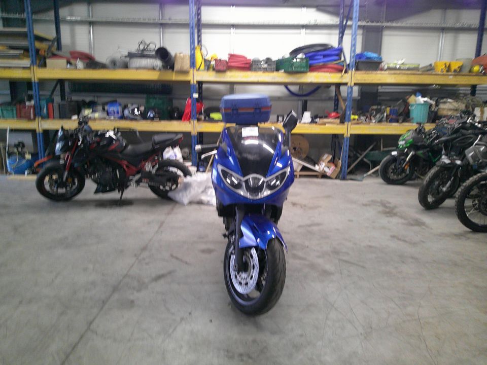 TRIUMPH SPRINT 1050 ST 4