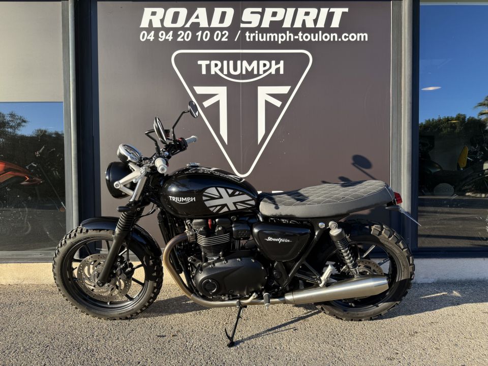 TRIUMPH STREET TWIN  900 4