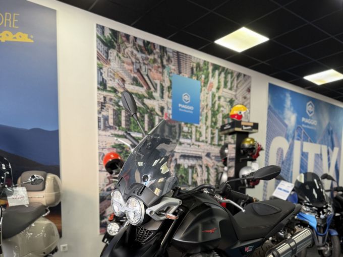 MOTO GUZZI V85 TT 850 4
