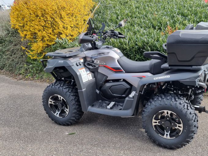 CF MOTO CFORCE 600 4