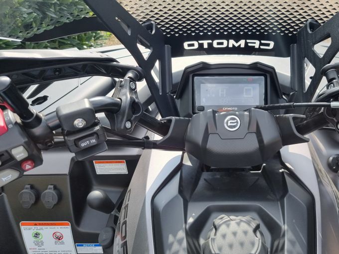 CF MOTO CFORCE 600 4
