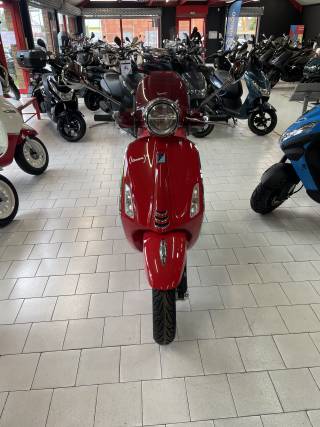 VESPA PRIMAVERA 50 - 2025