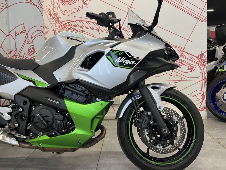 KAWASAKI Ninja 7 Hybrid 4