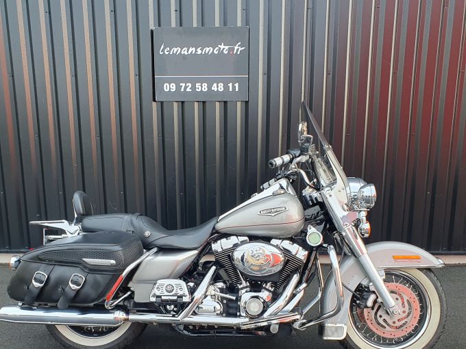 HARLEY-DAVIDSON TOURING ROAD KING 1584 CLASSIC 4