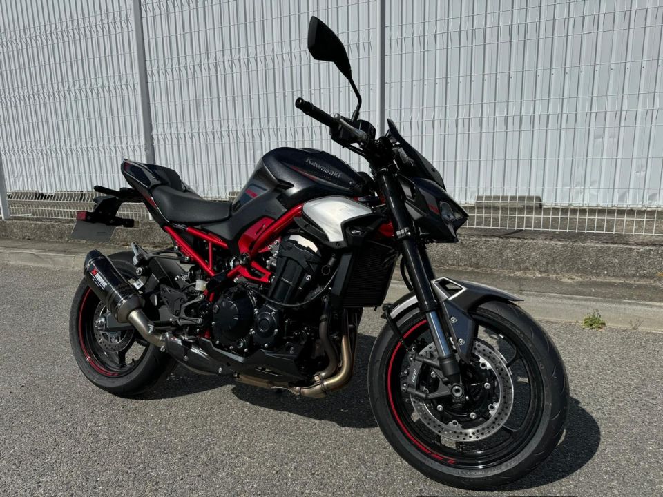 KAWASAKI Z900 PERFORMANCE 4