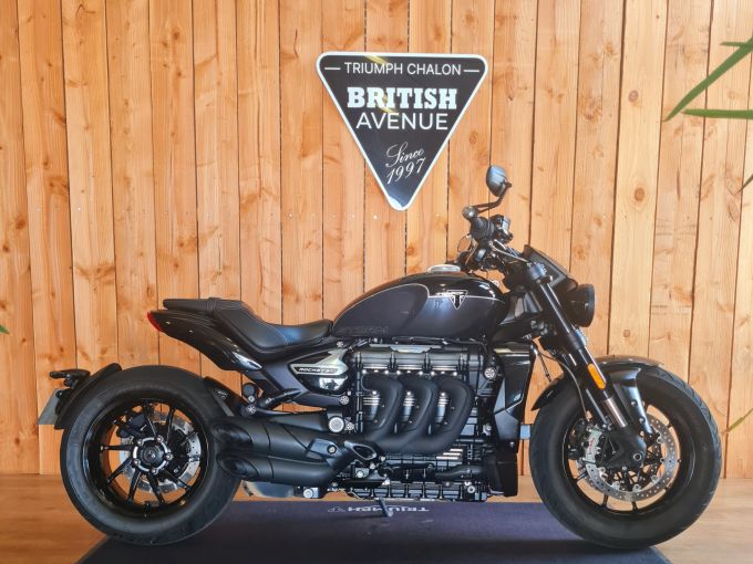 TRIUMPH ROCKET 3 R STORM 4