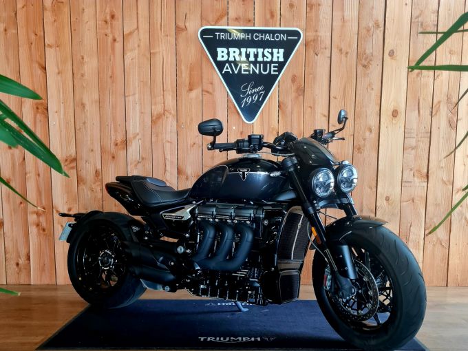 TRIUMPH ROCKET 3 R STORM 4