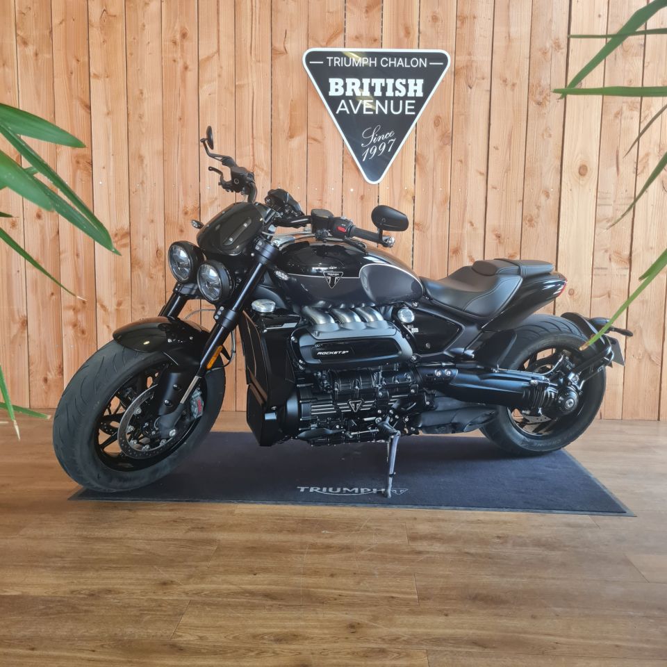TRIUMPH ROCKET 3 R STORM 4