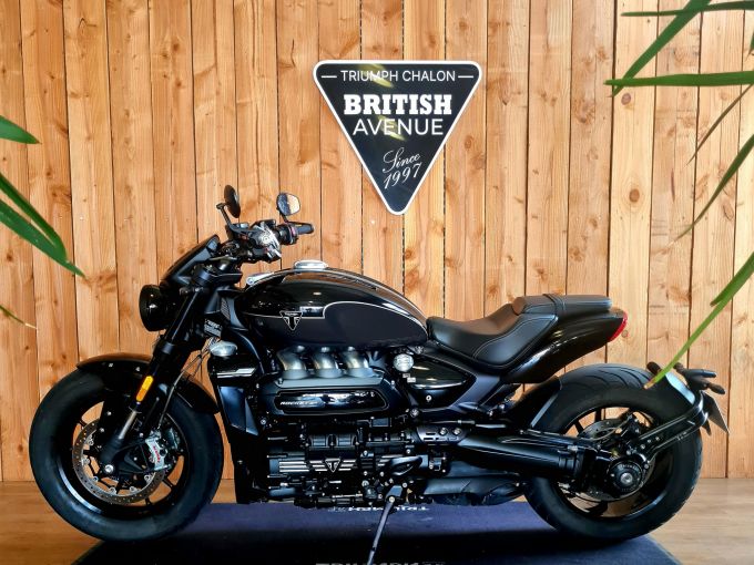 TRIUMPH ROCKET 3 R STORM 4