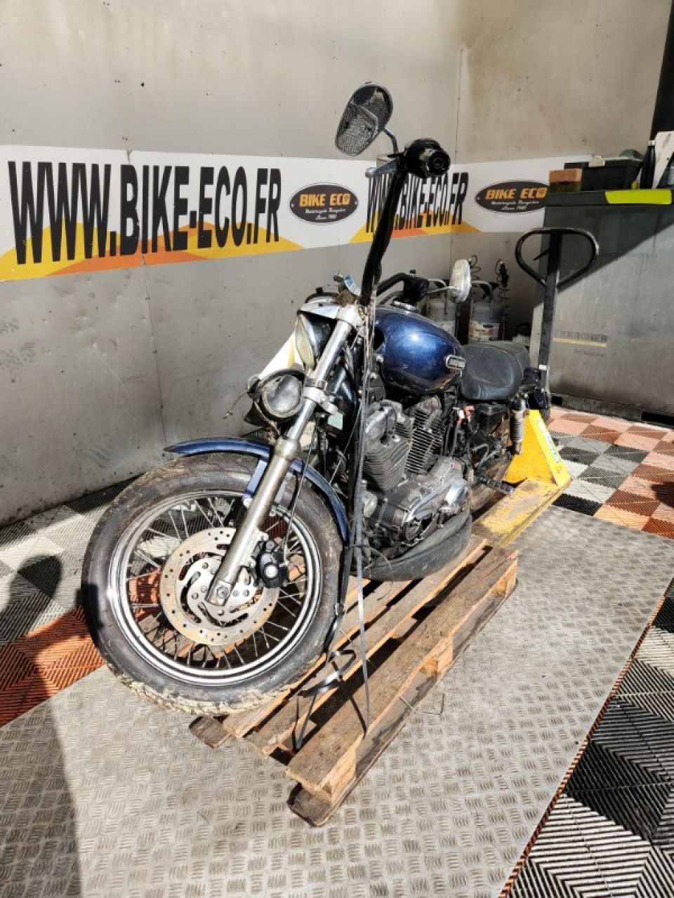 HARLEY-DAVIDSON SPORTSTER 1200 XL 4