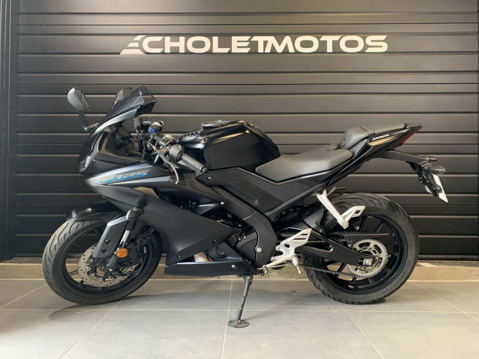 YAMAHA YZF-R 125 4
