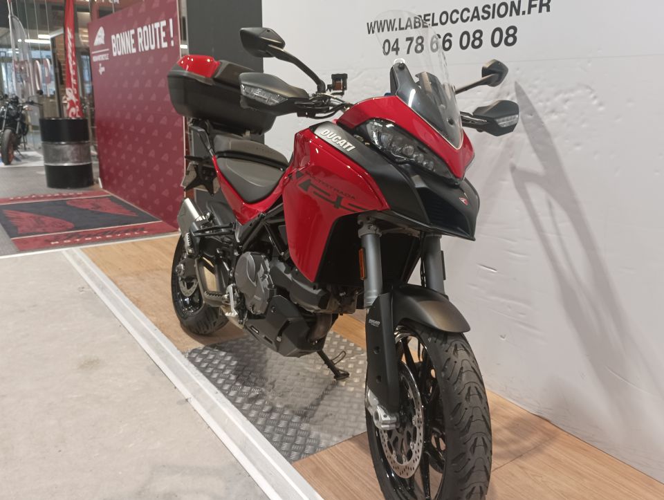 DUCATI MULTISTRADA V2 S 4