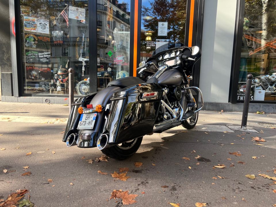 HARLEY-DAVIDSON TOURING STREET GLIDE 1745 SPECIAL 4