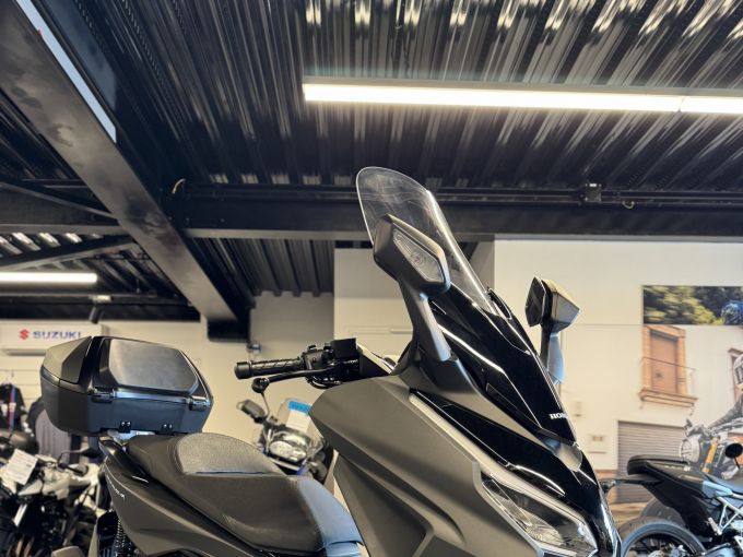 HONDA NSS FORZA 125 4
