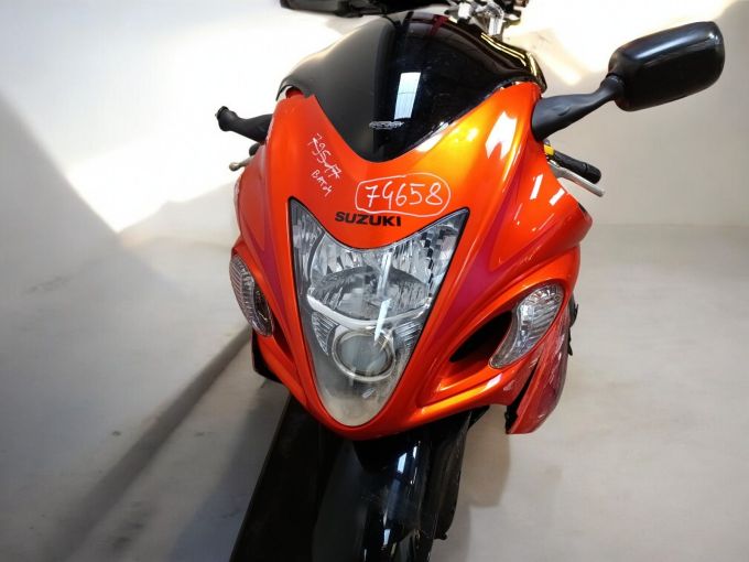 SUZUKI GSX-R 1300 HAYABUSA 4