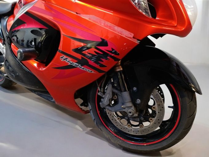 SUZUKI GSX-R 1300 HAYABUSA 4
