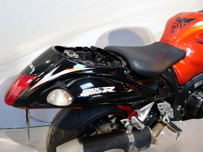 SUZUKI GSX-R 1300 HAYABUSA 4