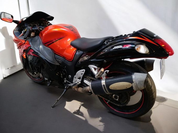SUZUKI GSX-R 1300 HAYABUSA 4