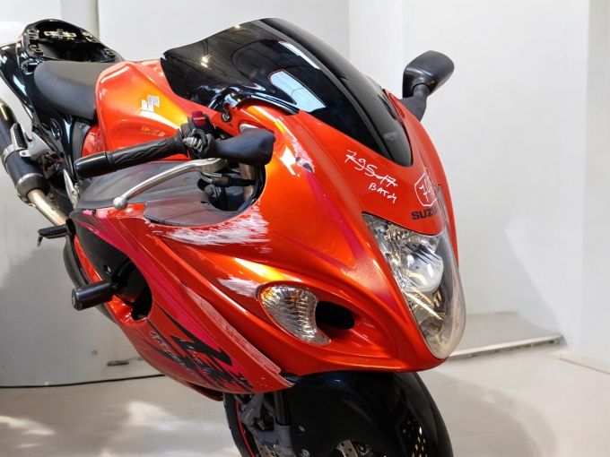 SUZUKI GSX-R 1300 HAYABUSA 4