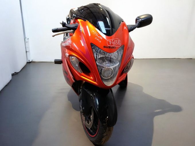 SUZUKI GSX-R 1300 HAYABUSA 4