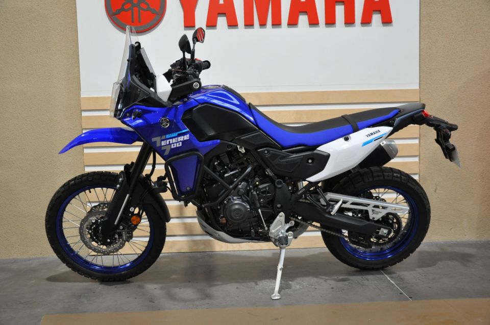 YAMAHA XTZ TENERE 700 4