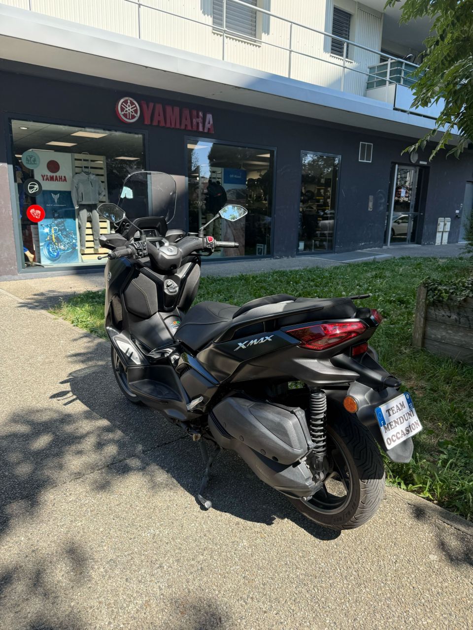 YAMAHA XMAX 300 Tech Max 4