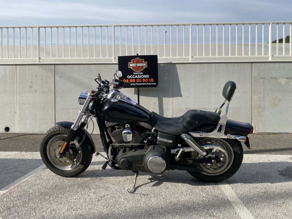 HARLEY-DAVIDSON DYNA FAT BOB 1690 4