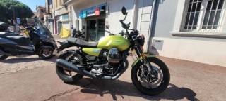 MOTO GUZZI V7 - 2025