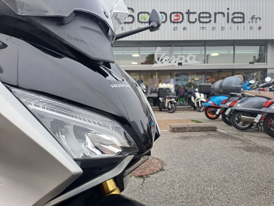 HONDA NSS FORZA 750 4